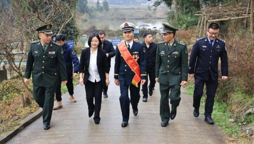 澳门2025六开彩资料大全,郭刚堂申军良谈余华英死刑,展开计划实施_网红版V5.45